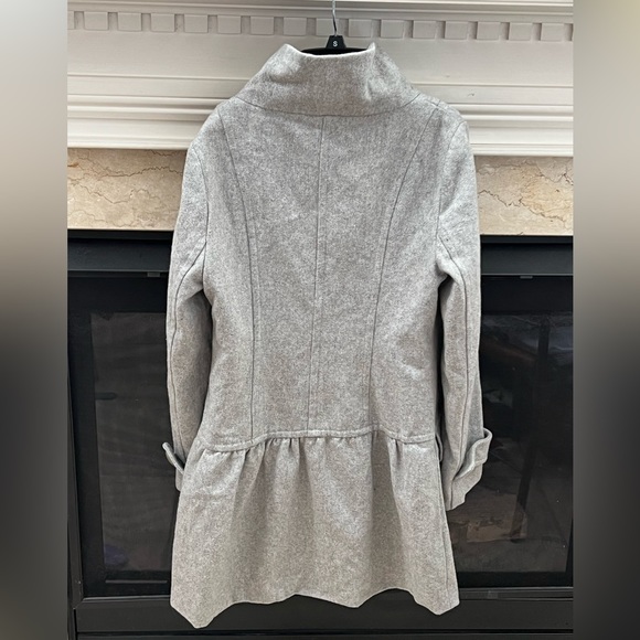 NWOT INGNI Women’s XS Light Grey Dress Coat Gorgeous Details & Two Collar Styles - Picture 3 of 12